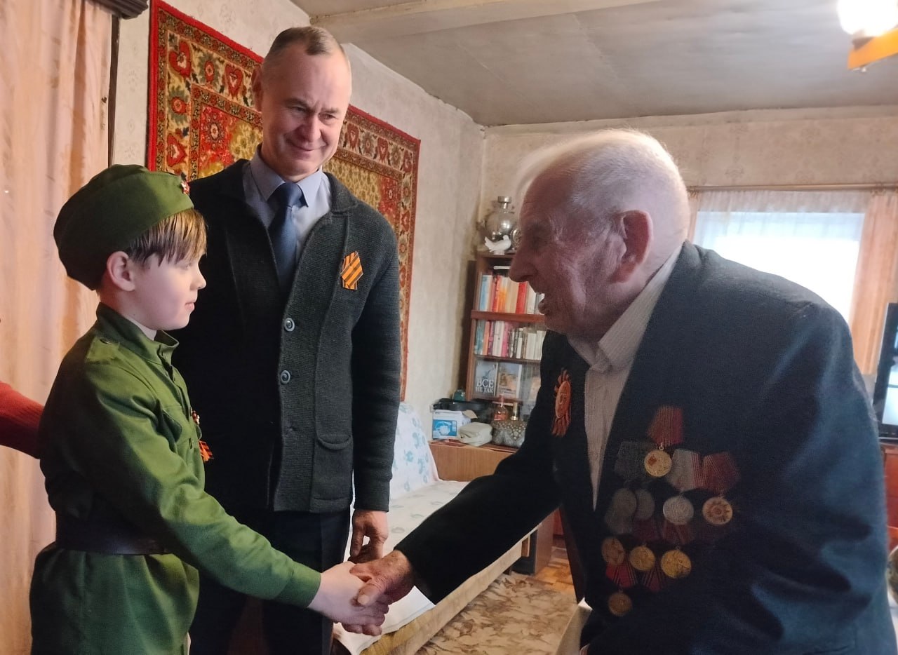 99-летие отмечает ветеран Великой Отечественной войны из Невельского района Григорий Шарандо 