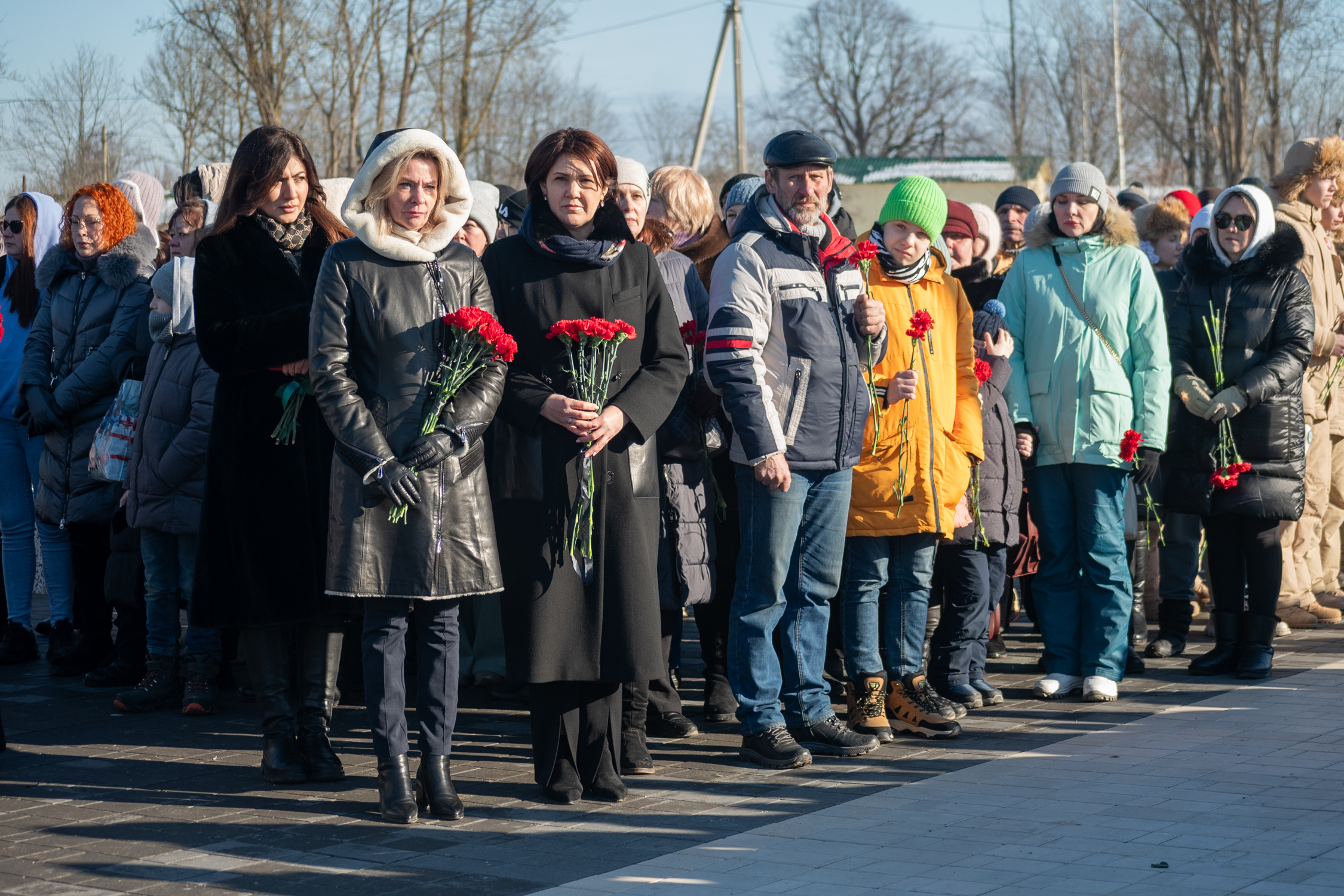 Торжественный митинг в Выбутах