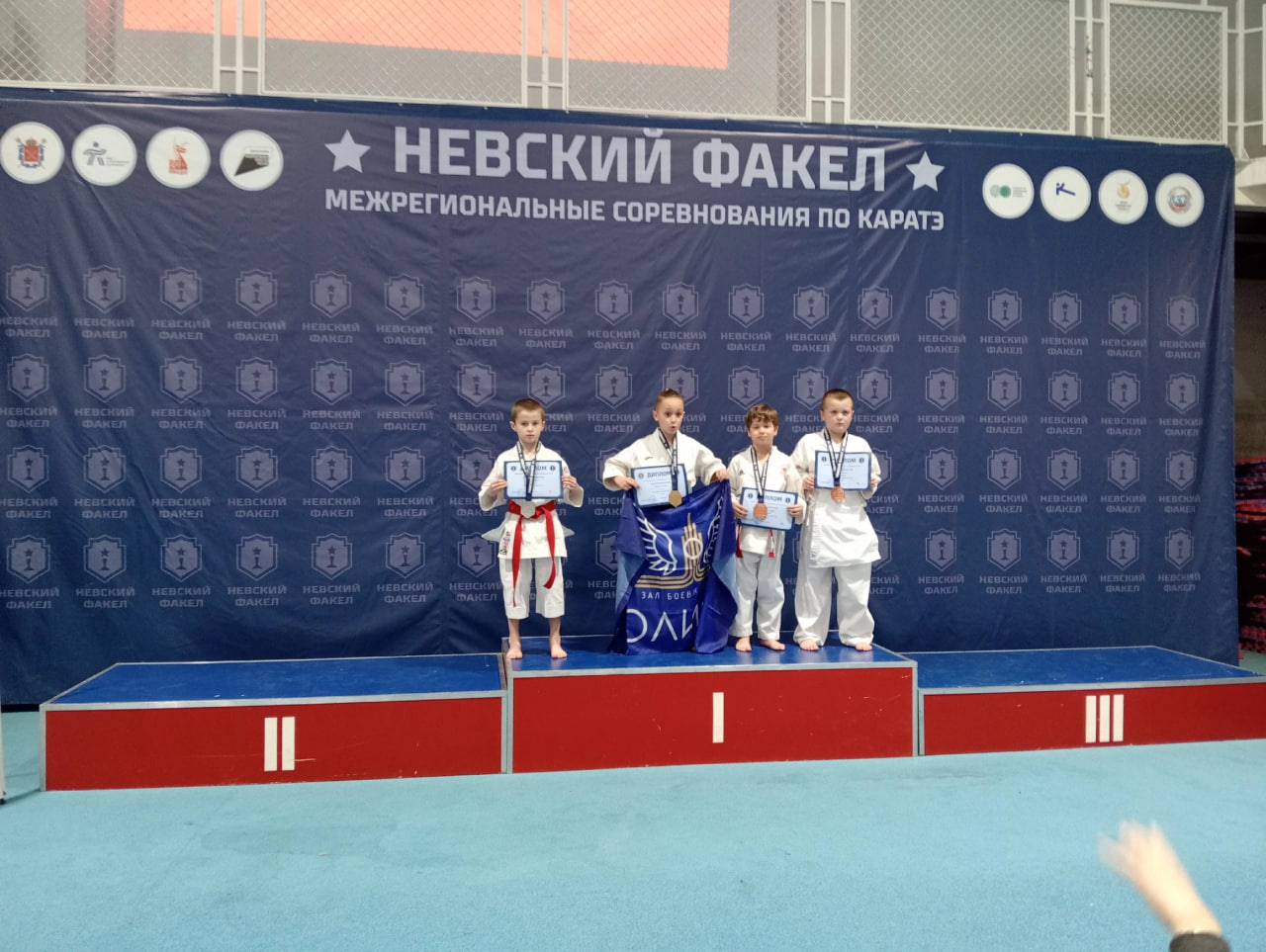 Псковичи стали призёрами традиционного турнира по карате «Невский факел» 