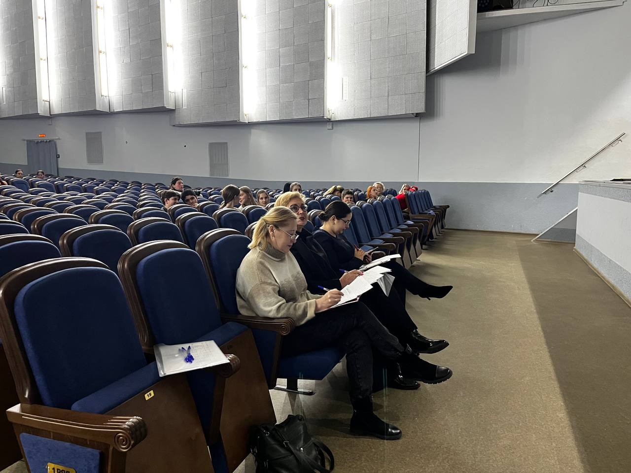 Кастинг актёров для участия в фестивале патриотической постановки «Классика Победы. Память Поколений» проходит в Пскове