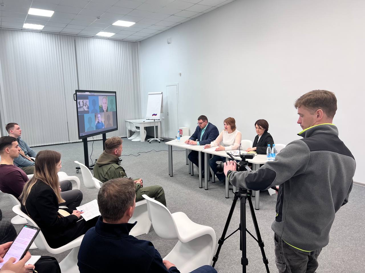 Встреча с заявителями в программу «Герои земли Псковской»