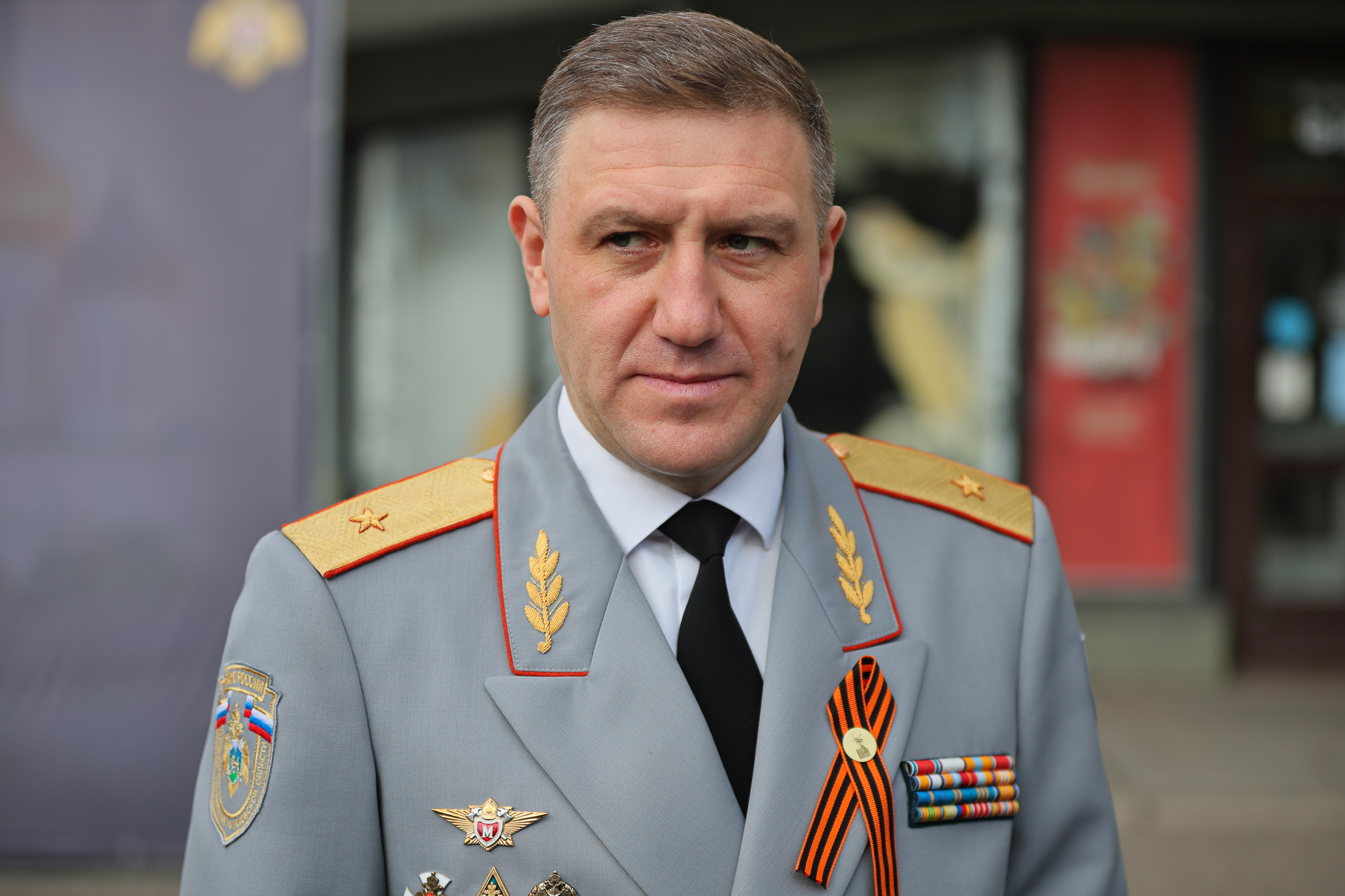 Специалистов и ветеранов службы пожарной охраны чествовали в Пскове