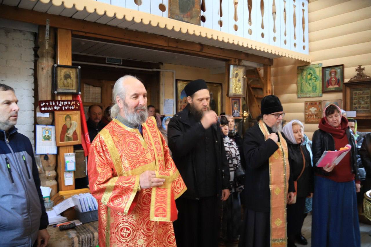 Мощи патриарха Тихона доставили в Куньинский район