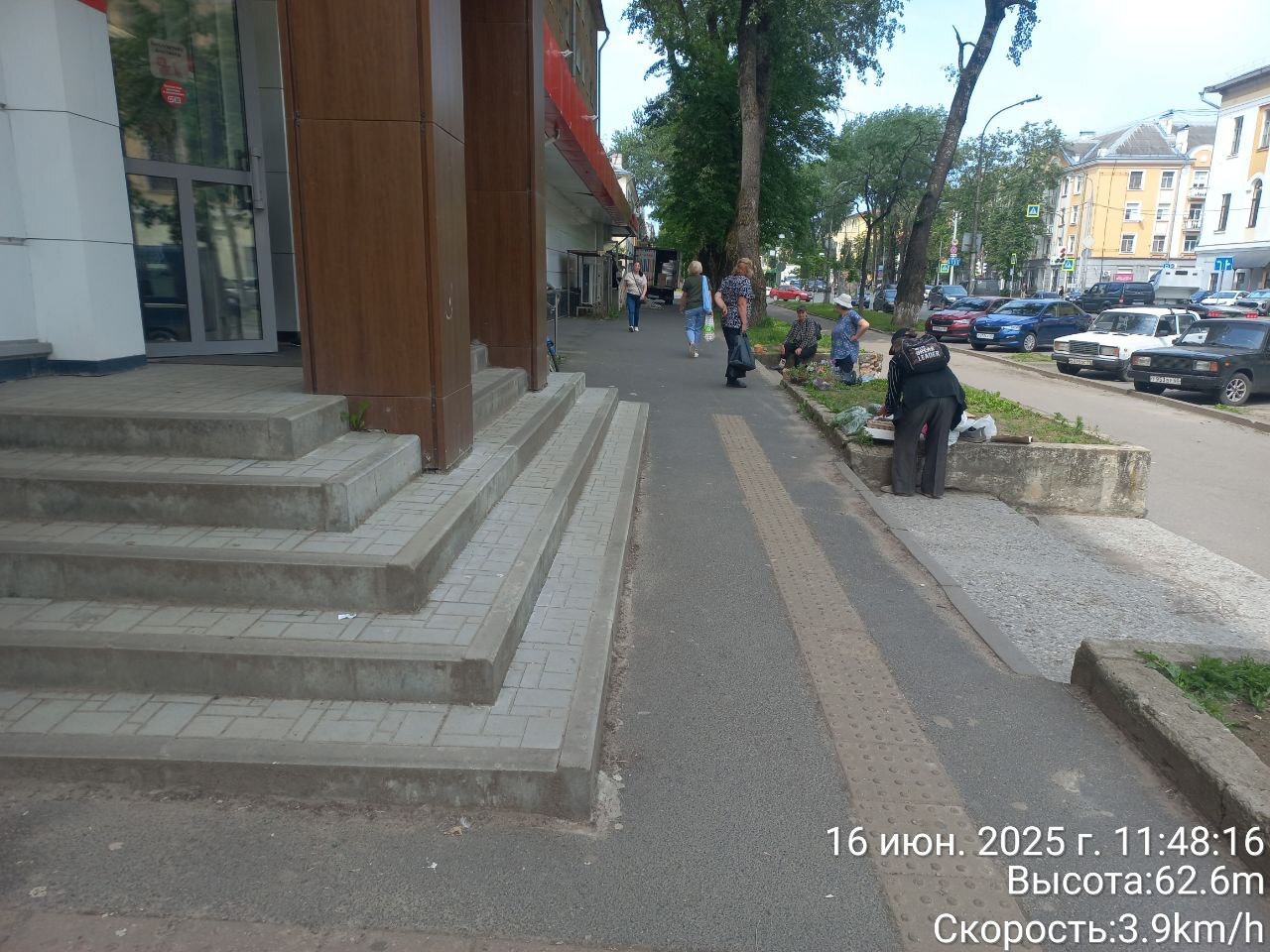 В Пскове выявлены нарушения торговли в неустановленных местах