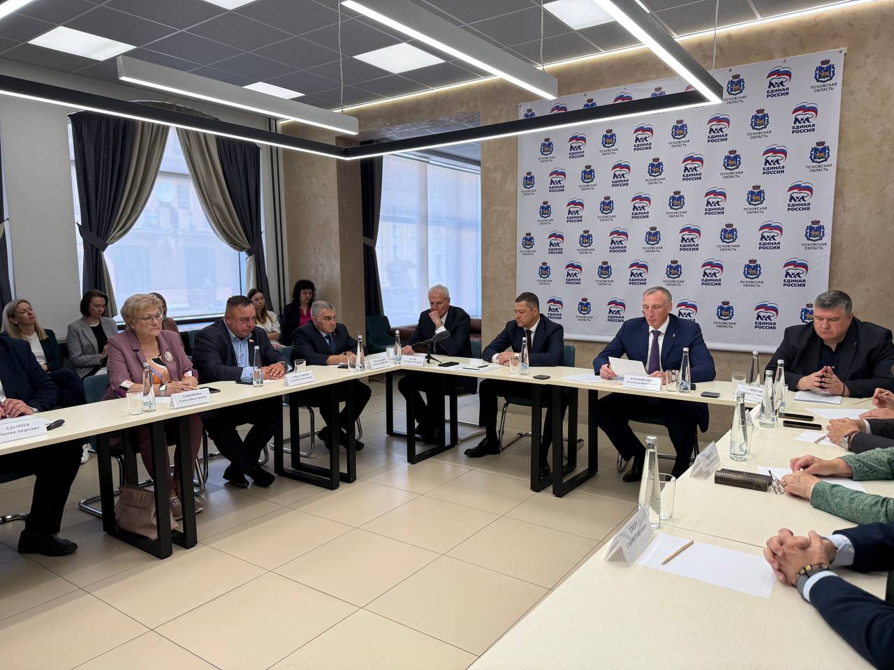 Заседание президиума регионального политсовета псковского отделения партии «Единая Россия»