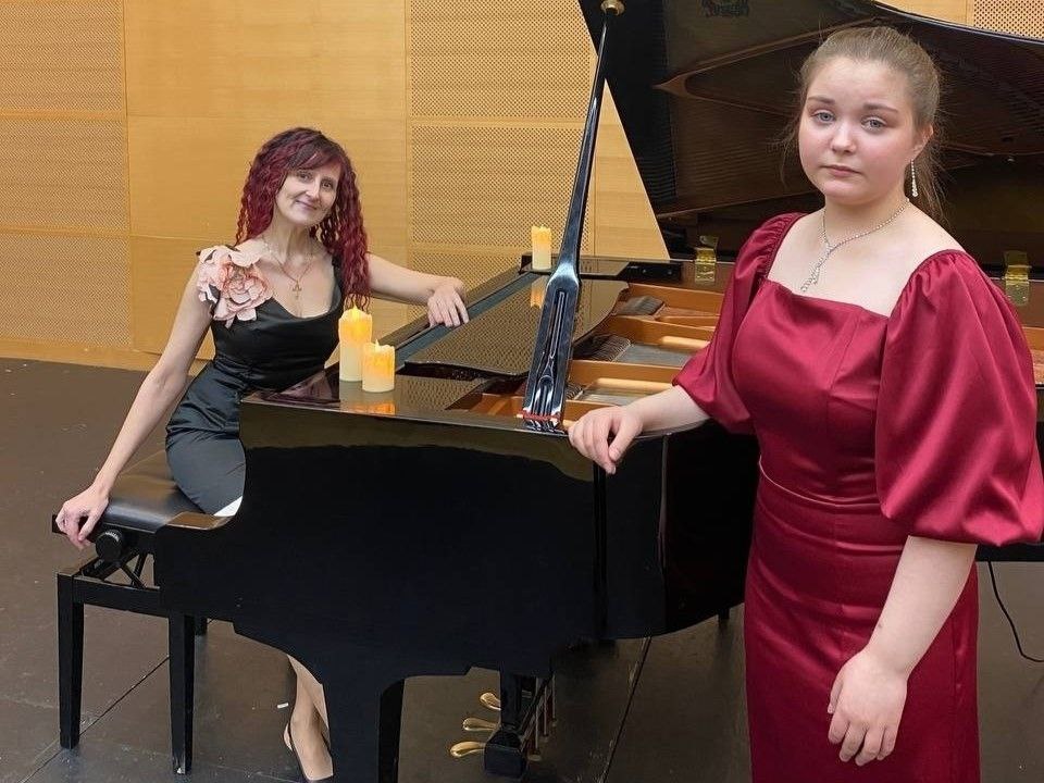 ​Псковичка выступила в Мариинском театре на концерте «Рождественский подарок»