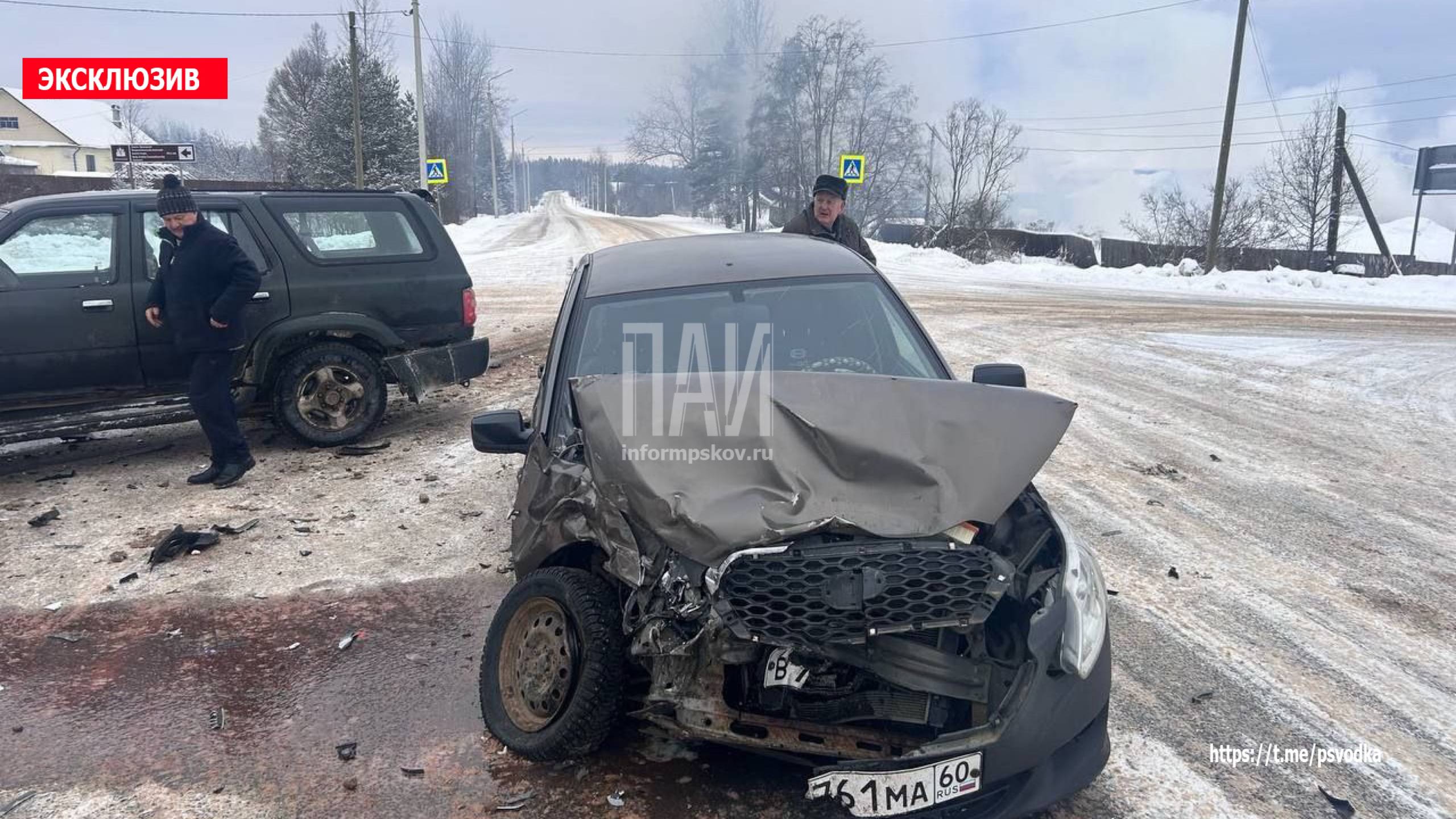 Три человека пострадали в ДТП в Стругах Красных