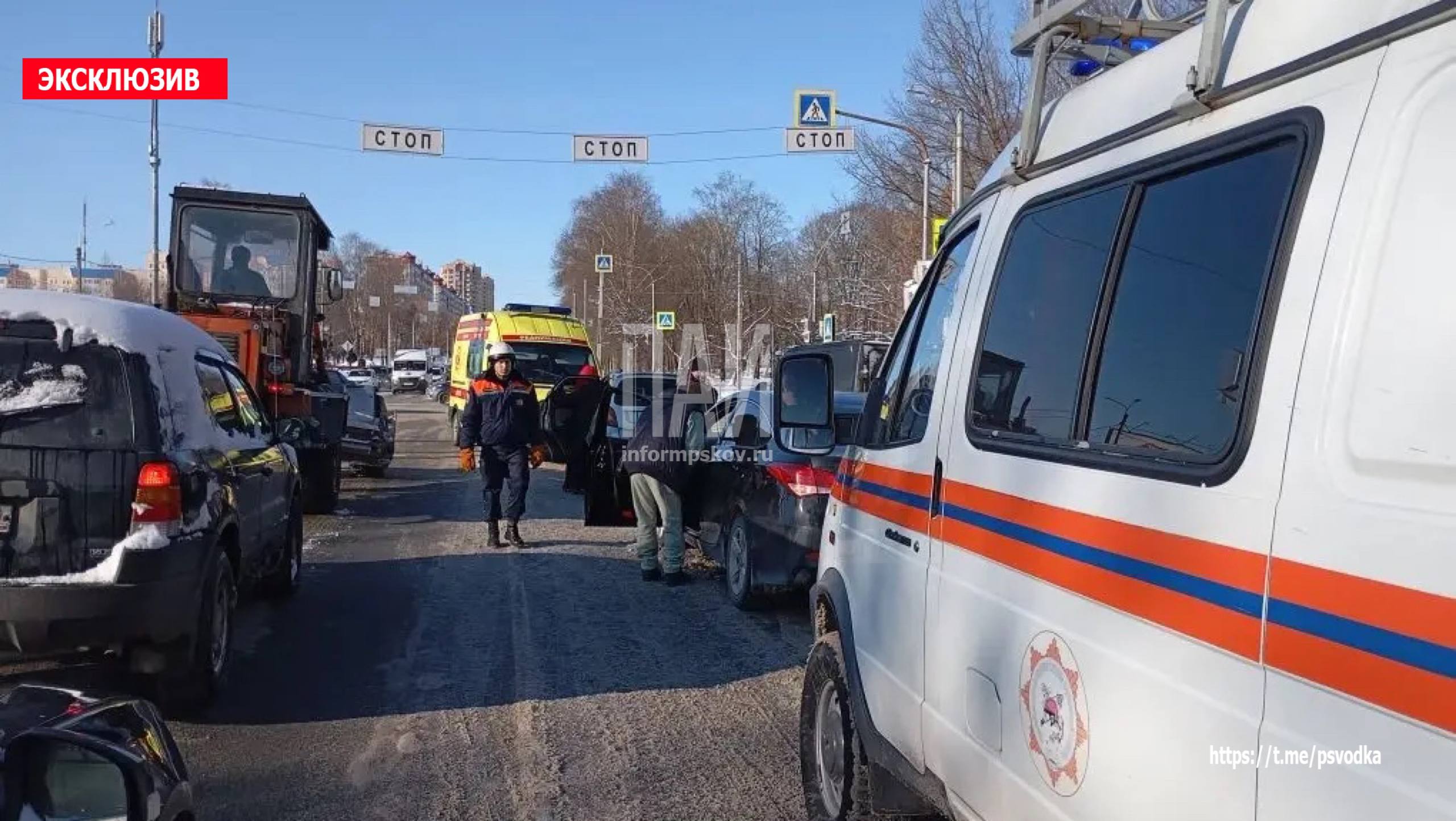 Авария на Юбилейной в Пскове 