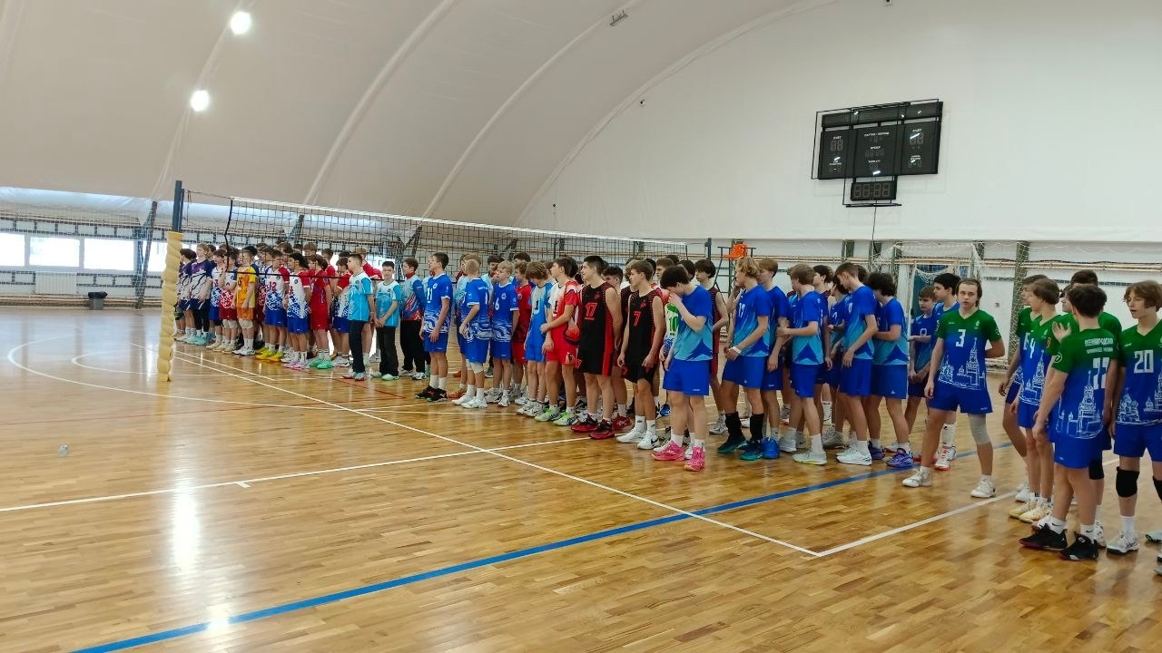 Псковичи стали призёрами юношеского турнира по волейболу «Время лучших» 