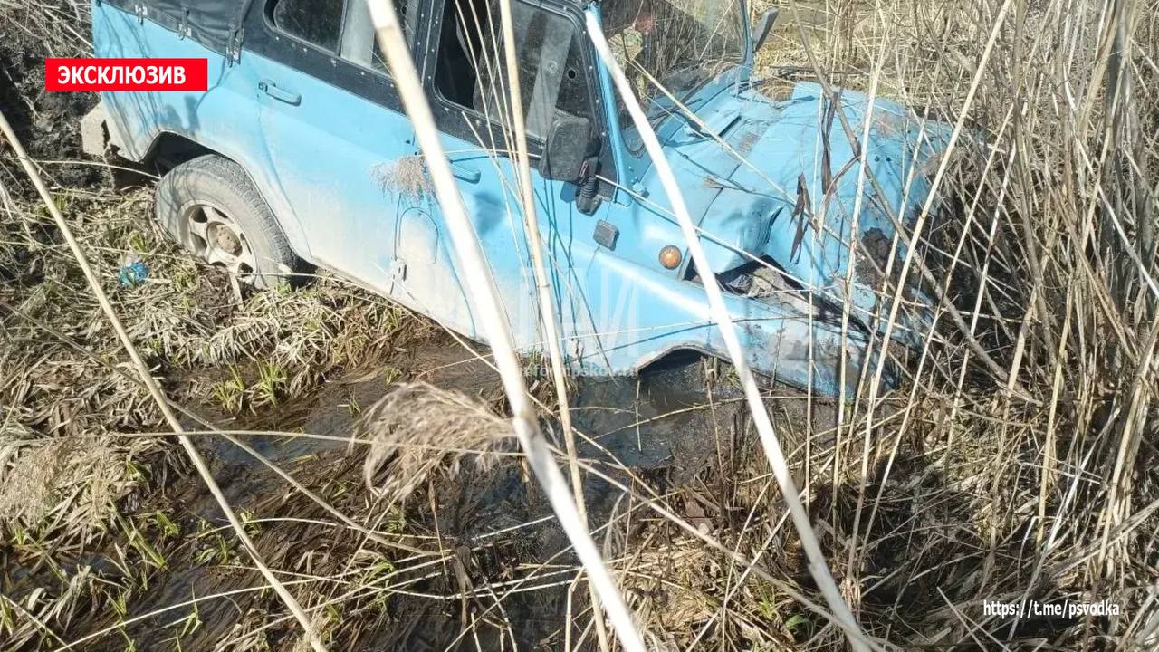 Автомобиль УАЗ вылетел в кювет в Бежаницах