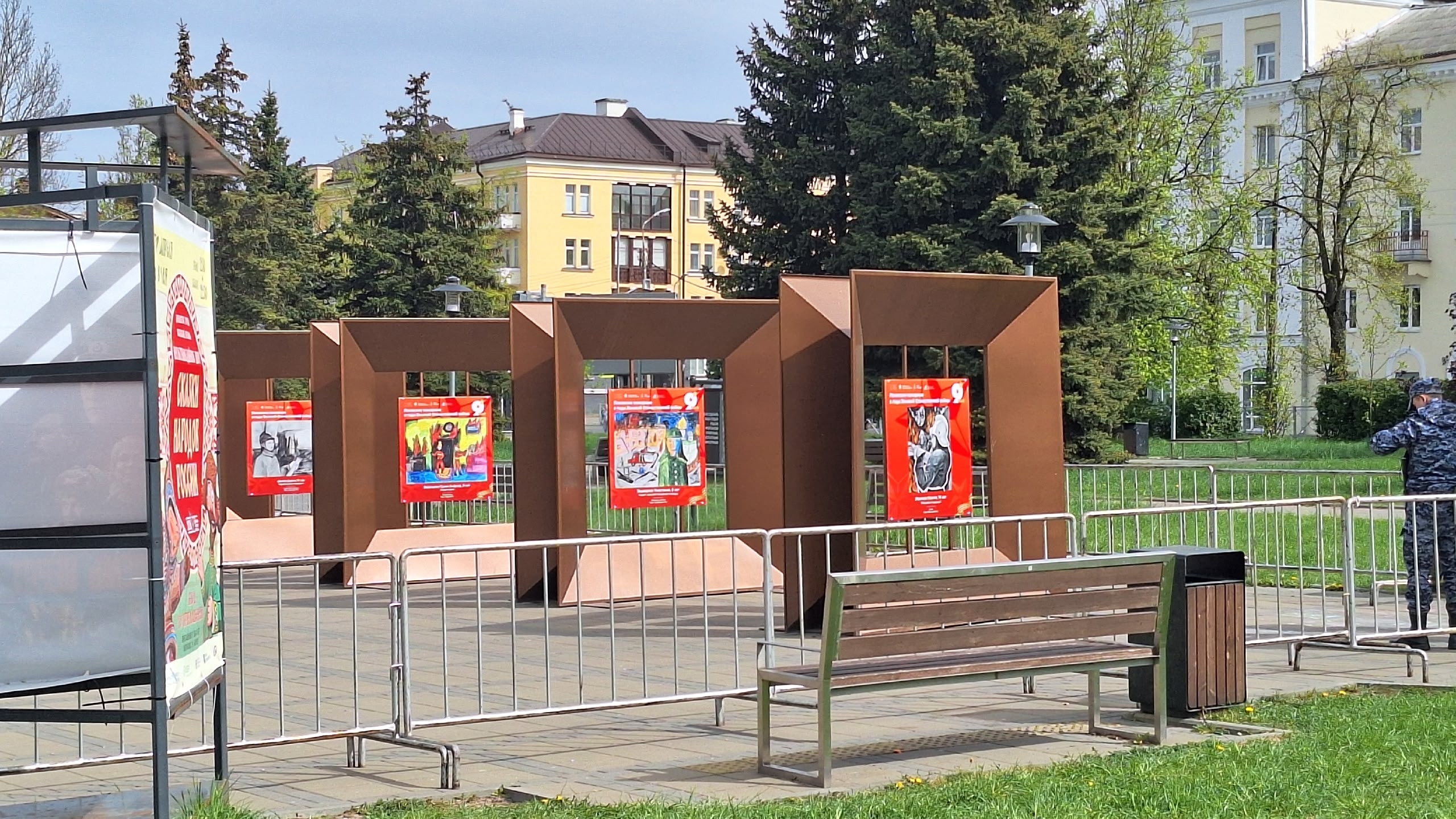 Посвящённая подвигу псковских пожарных выставка открылась в Пскове