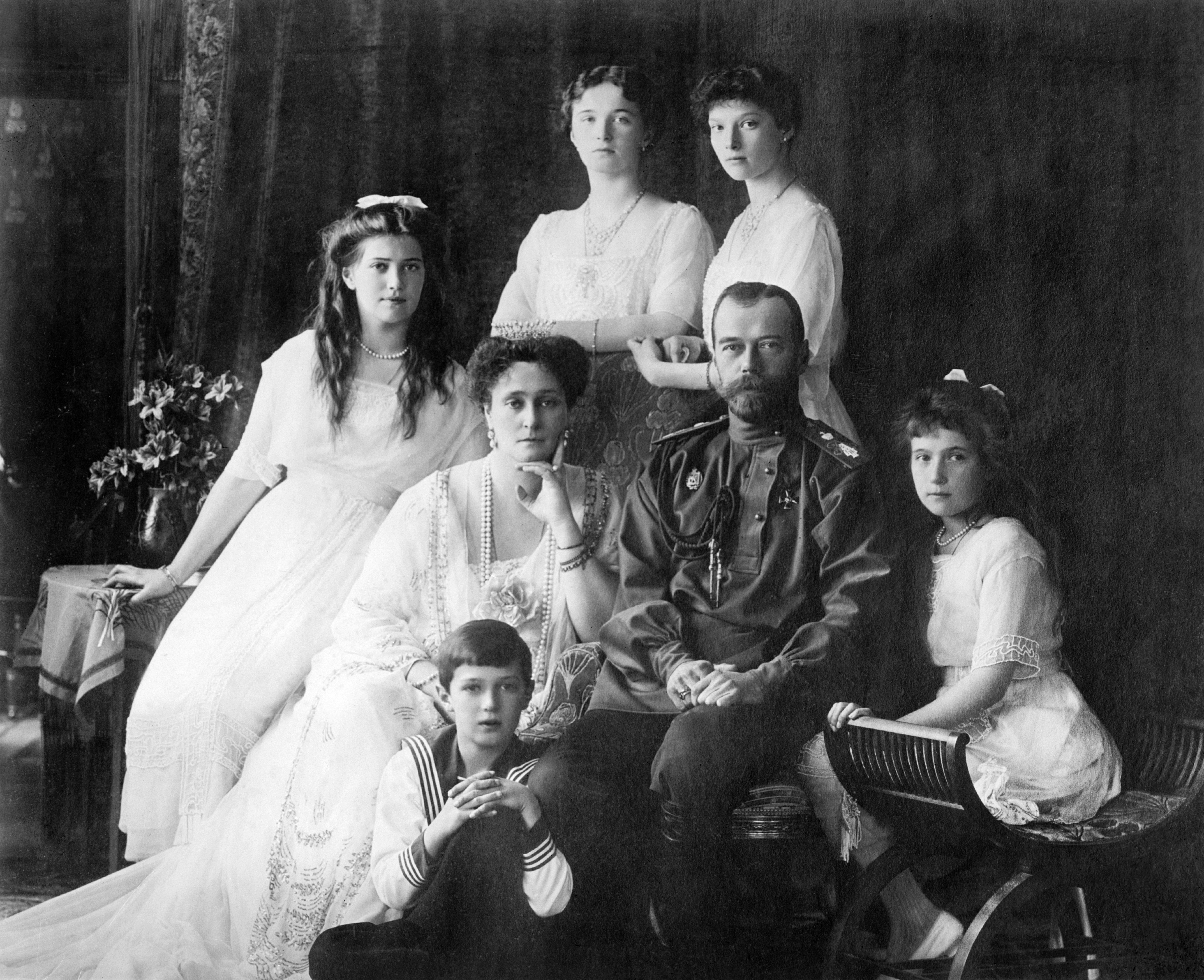 Заметки из Екатеринбурга (к 300-летию Дома Романовых) (Фото 1)