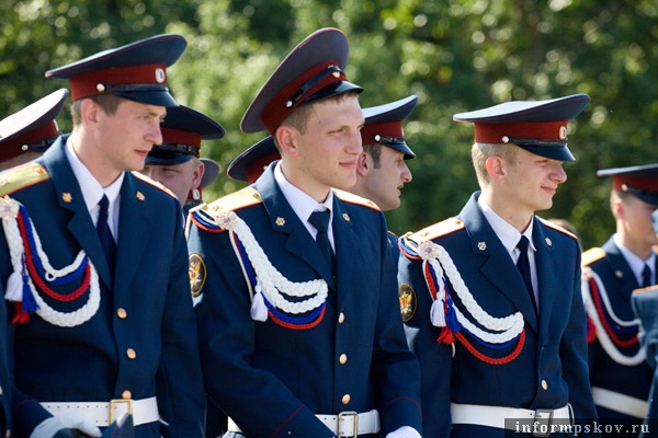 Выпускной в Псковском юридическом институте (ФОТОРЕПОРТАЖ)