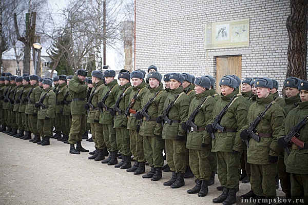 Траурный митинг в честь погибших воинов-разведчиков