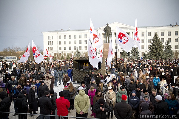 Выступление Александра Маршала на митинге в Пскове